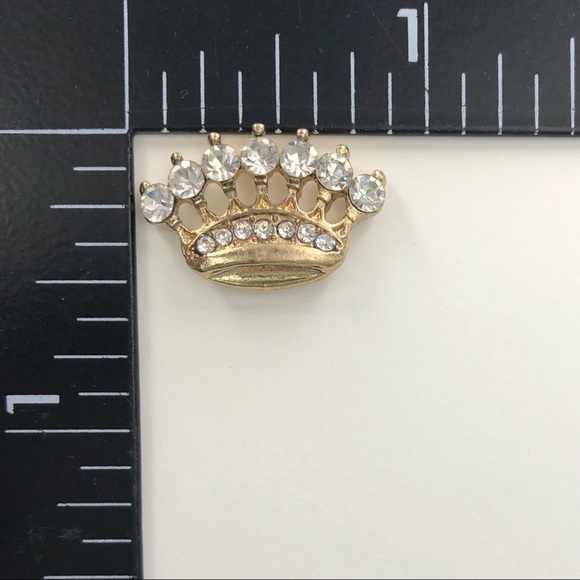 🌼 Crown Rhinestone Gold or Silver Post Stud Queen Princess Earrings - Picture 2 of 2